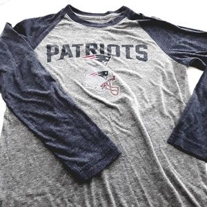 NFL Patriots shirt